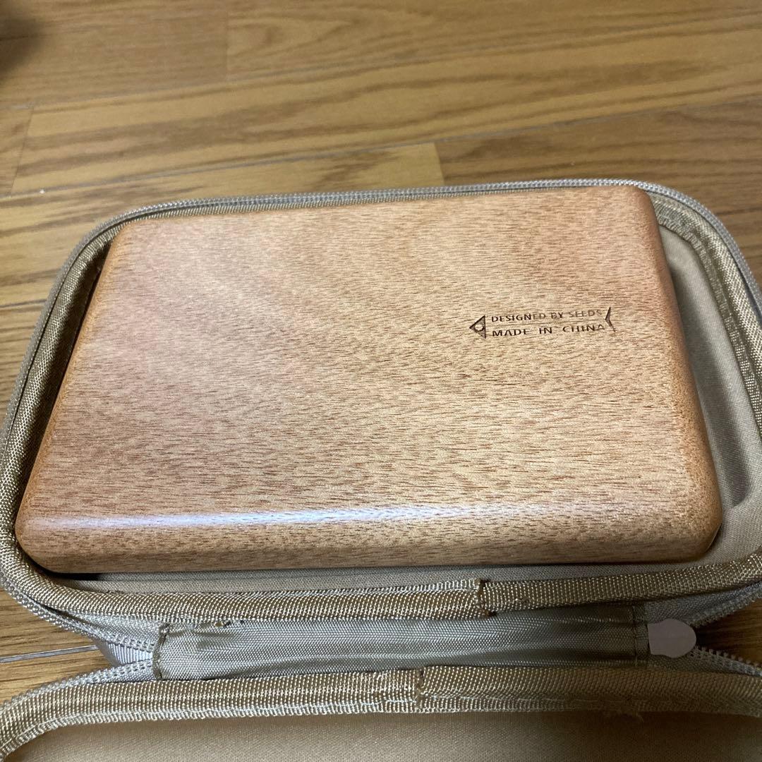 seeds カリンバ 本体と専用ケースと調律用ハンマー付き　17音 暖かい音色