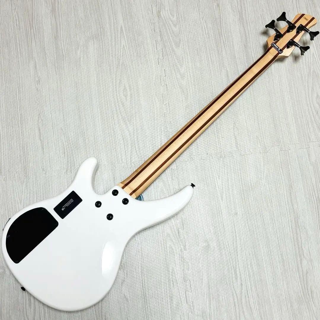 【美品】 YAMAHA ヤマハ TRBX304 WH エレキベース メンテ済み