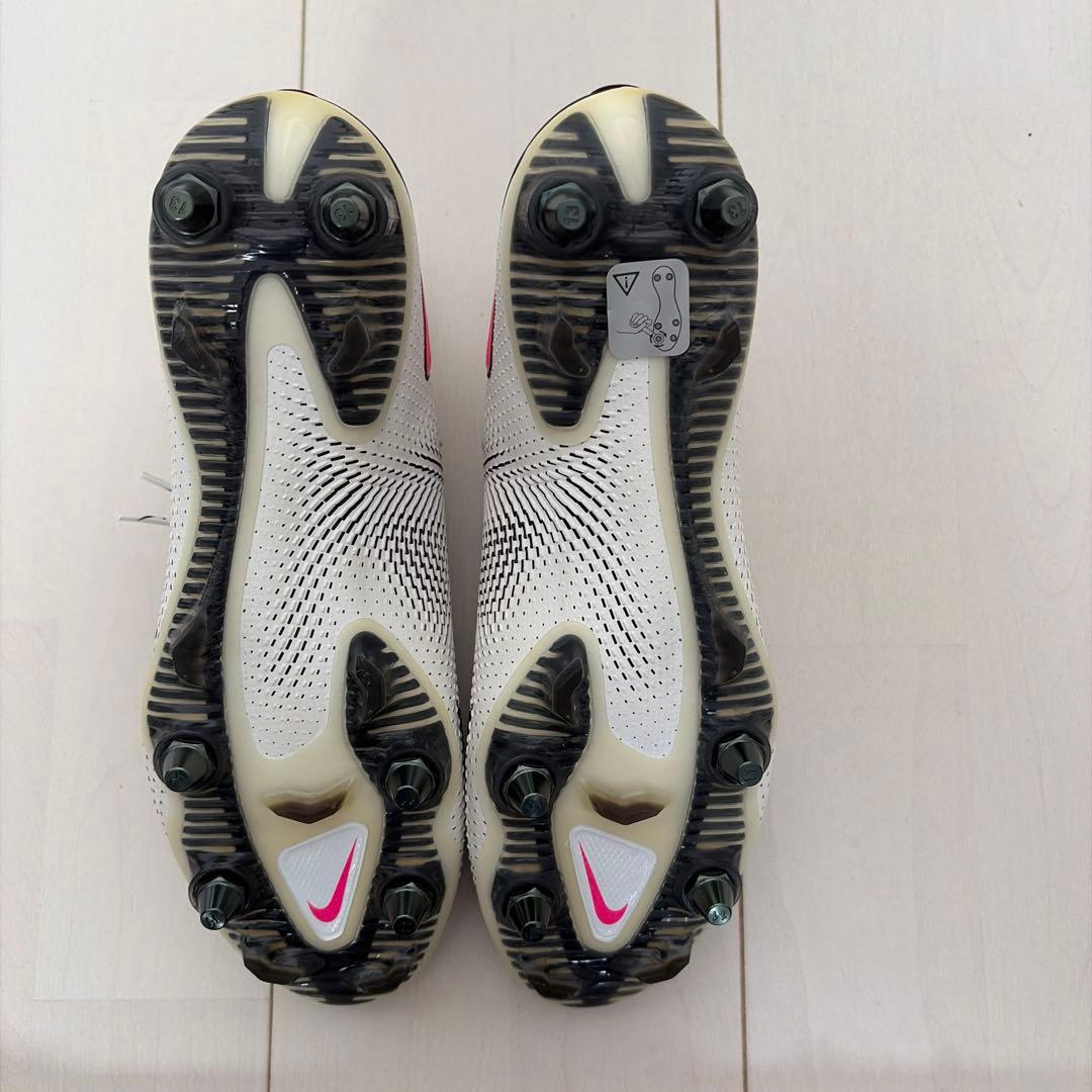 Nike Phantom GT ホワイト/ピンク スパイク
