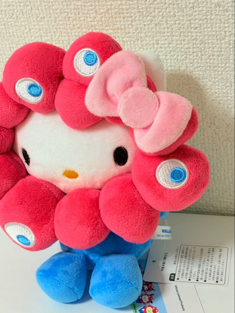 キティ　サンリオ　ミャクミャク　ぬいぐるみ　m