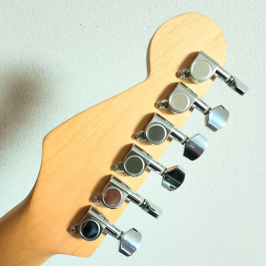 美品　BUSKER’S　ストラトキャスタータイプ　エレキギター