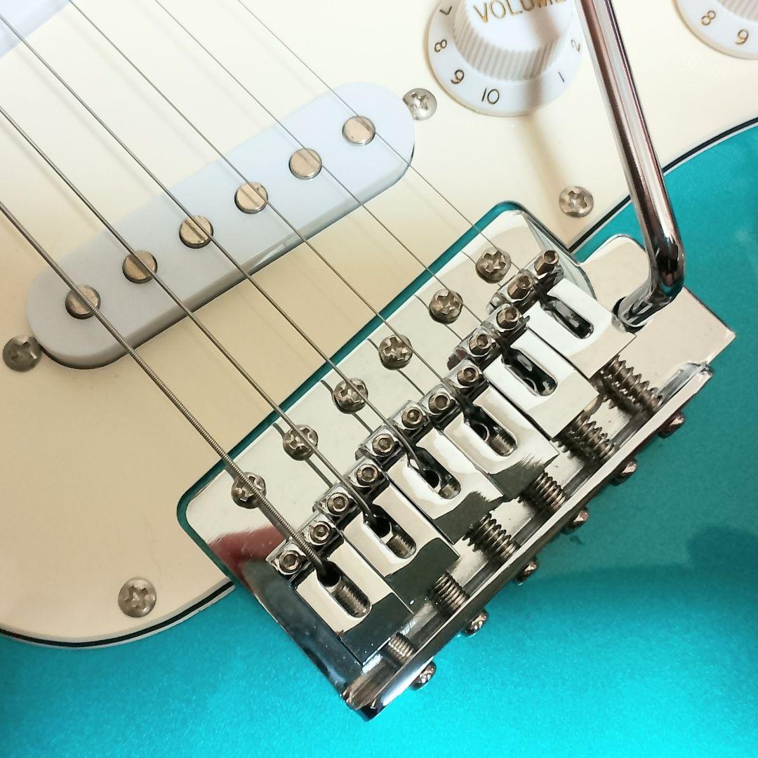 美品　BUSKER’S　ストラトキャスタータイプ　エレキギター