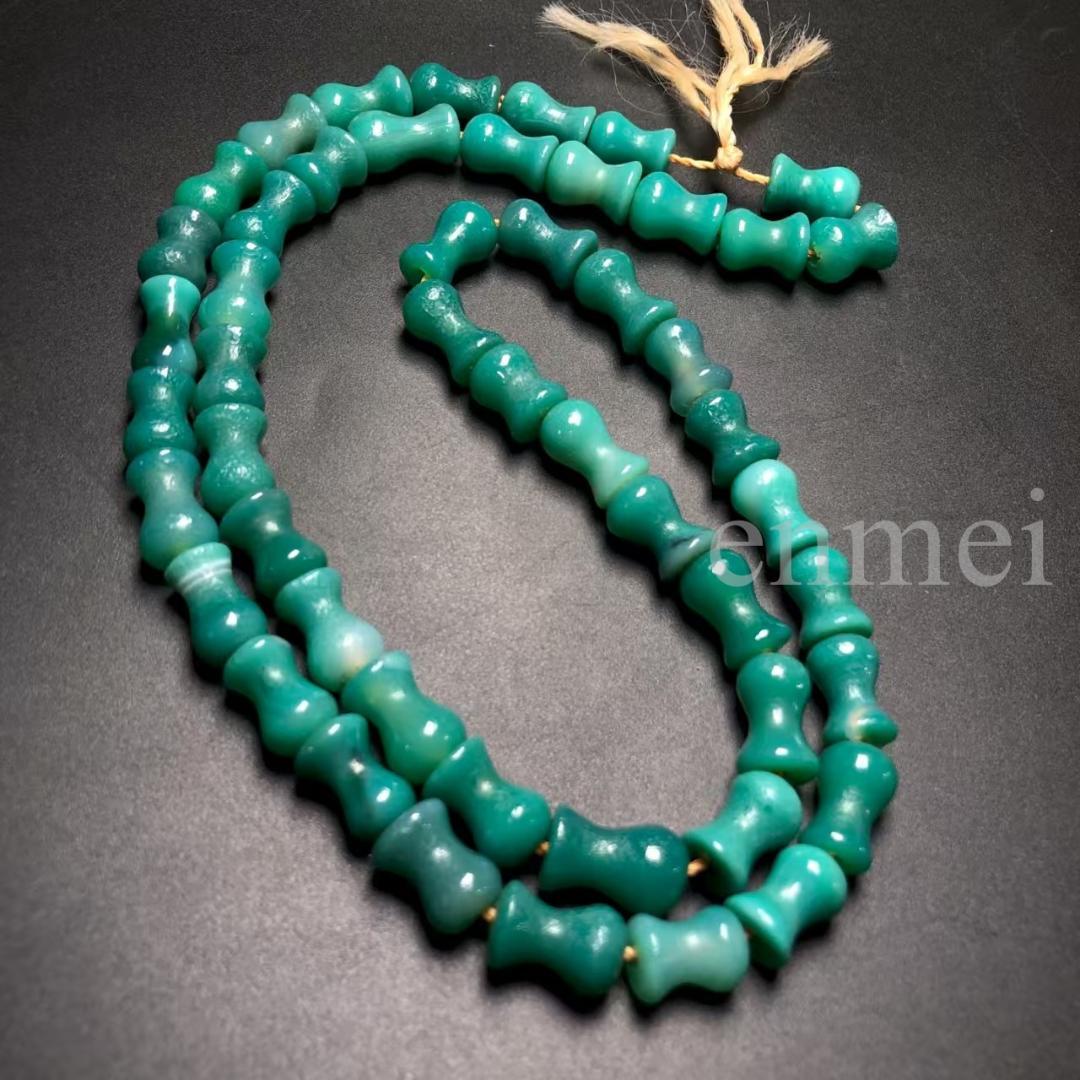 中国古美術・藏区收蔵 天然石 緑瑪瑙 ビーズ数珠 ネックレス 美品・瑪瑙・根付