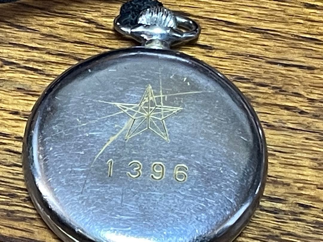 日本軍　陸軍　将校用　軍用時計