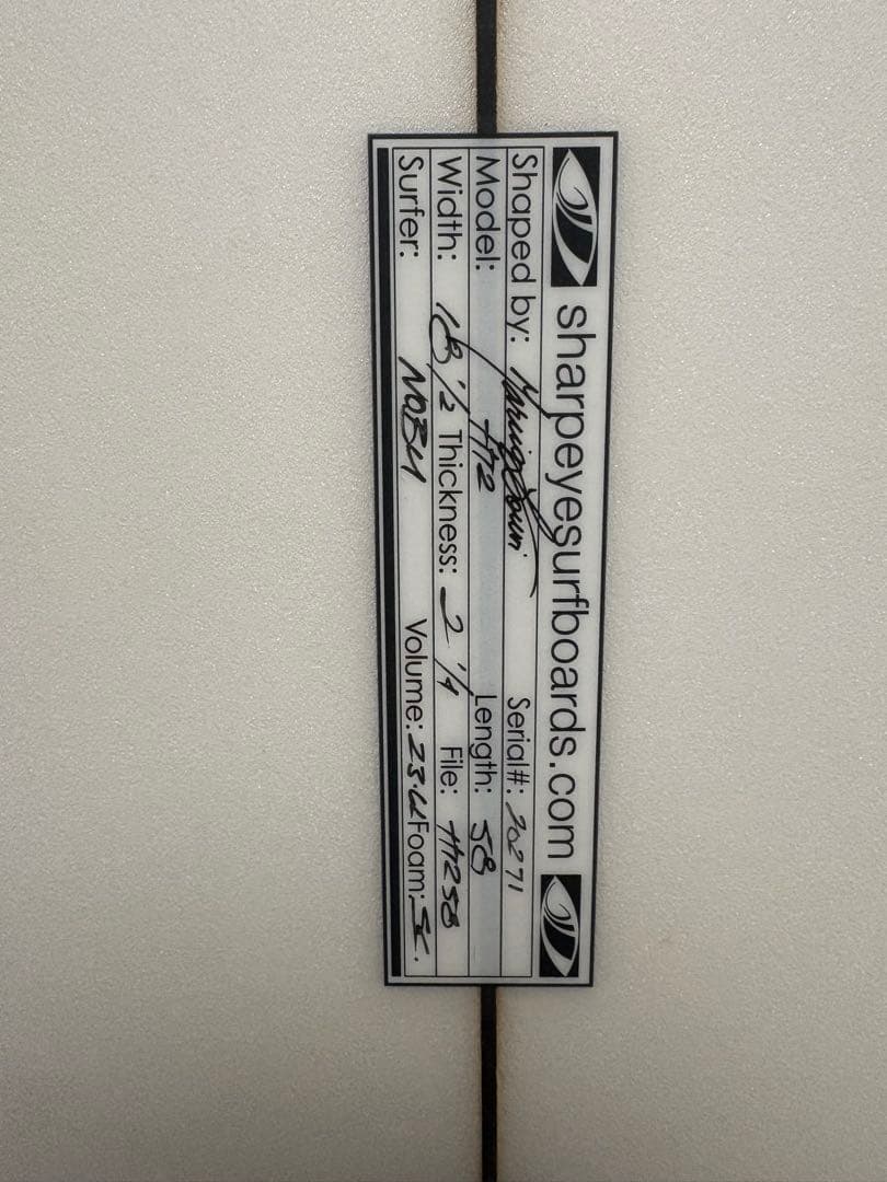 Sharp Eye Surfboards HT2 5’8”