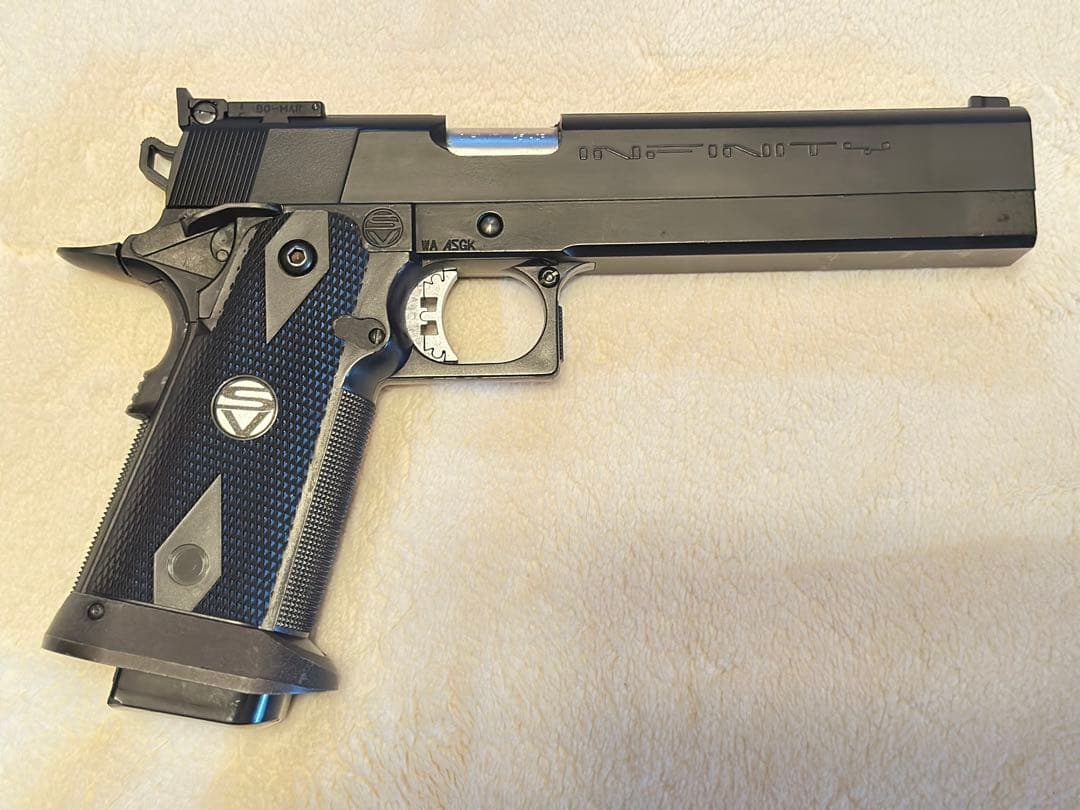 むぎ WA インフィニティ SV ショルダーホルスター付き