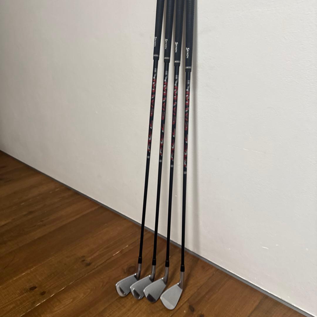 スリクソン　アイアン　Z585 6ー9 4本セット　ミヤザキ