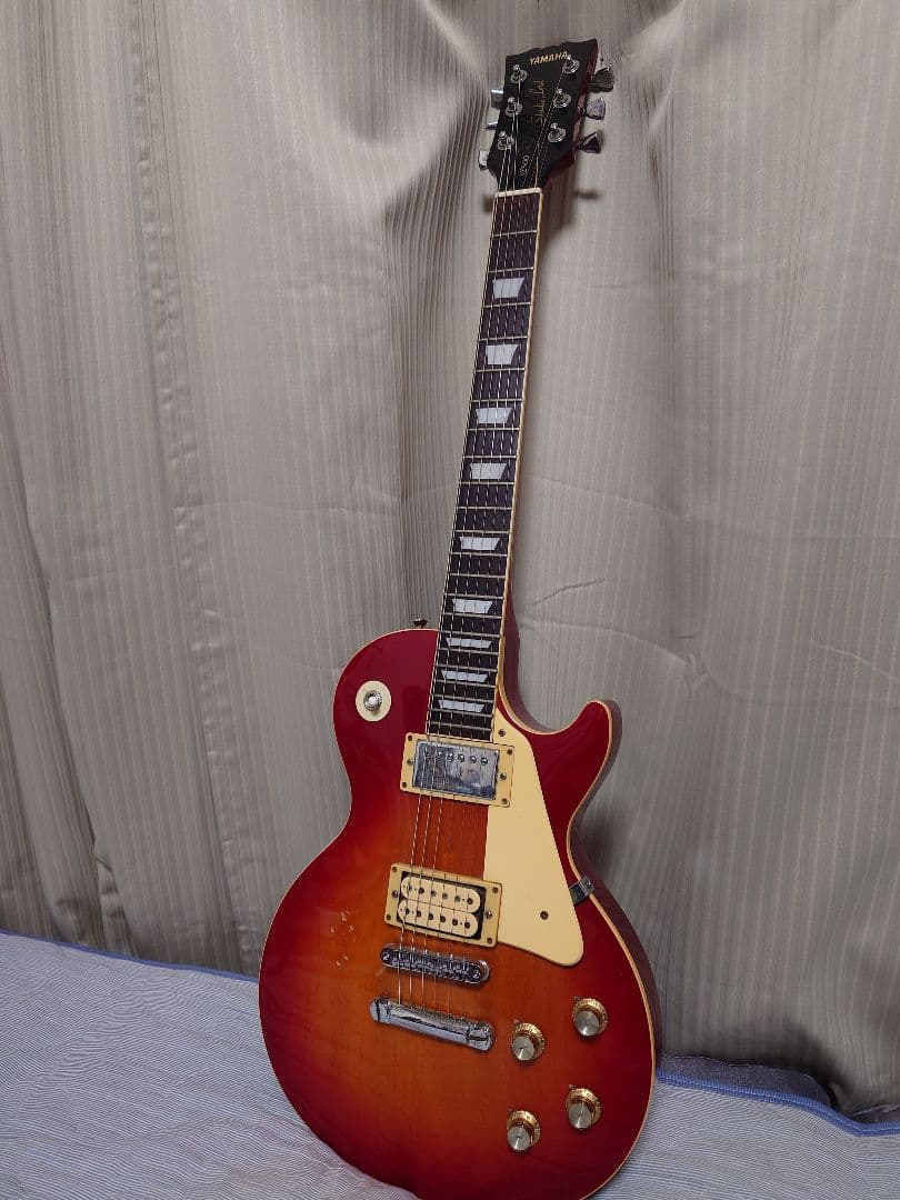 ブ*グ様 YAMAHA SL 500 レスポール タイプ