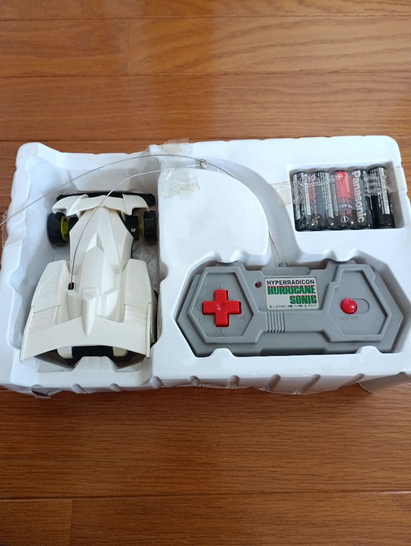 爆走兄弟トミー(TOMY)ハイパーラジコンハリケーンソニック超貴重品新品未使用品