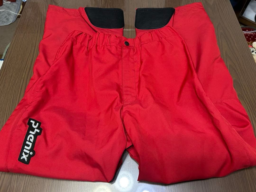 【超美品】フェニックス スキーウェア 上下セット　Mサイズ　イントラウェア