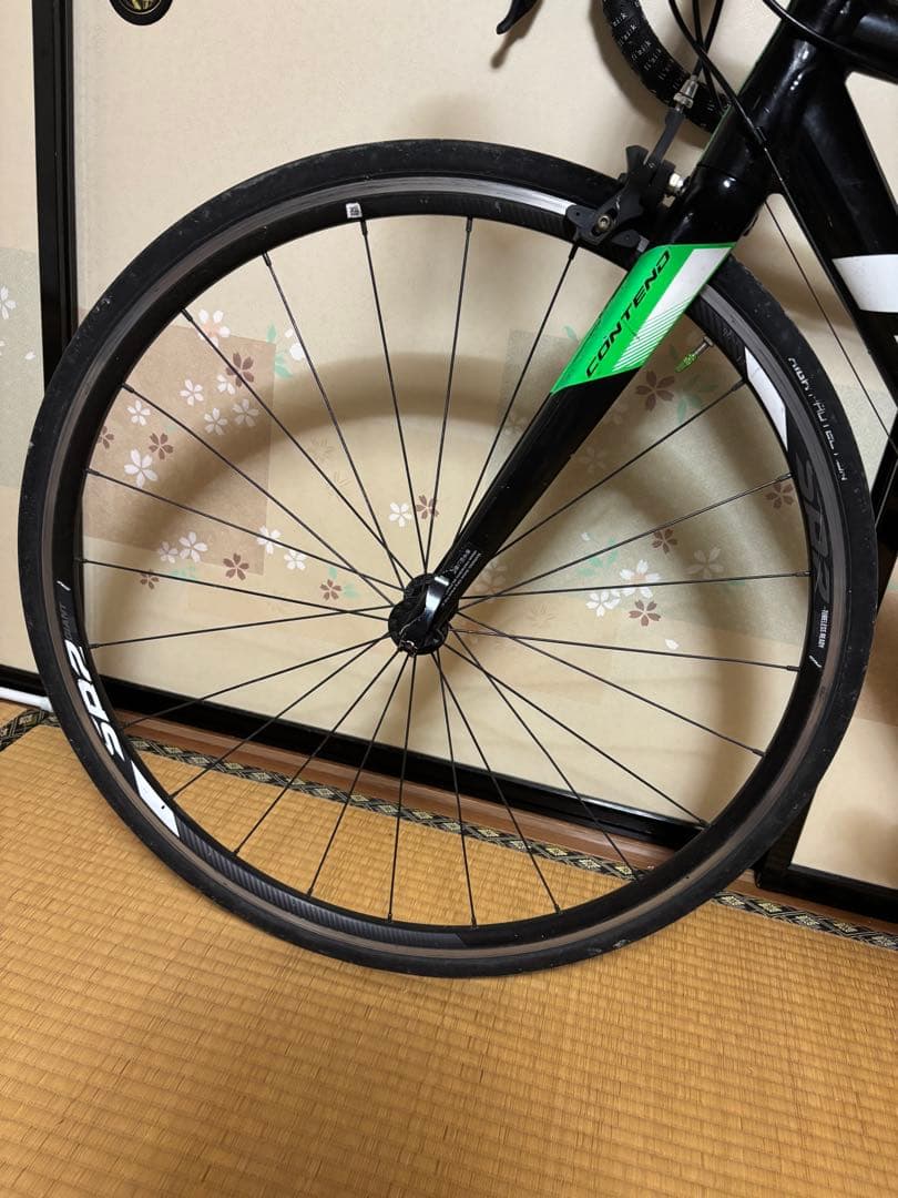 GIANT CONTEND ロードバイク ブラック/グリーン