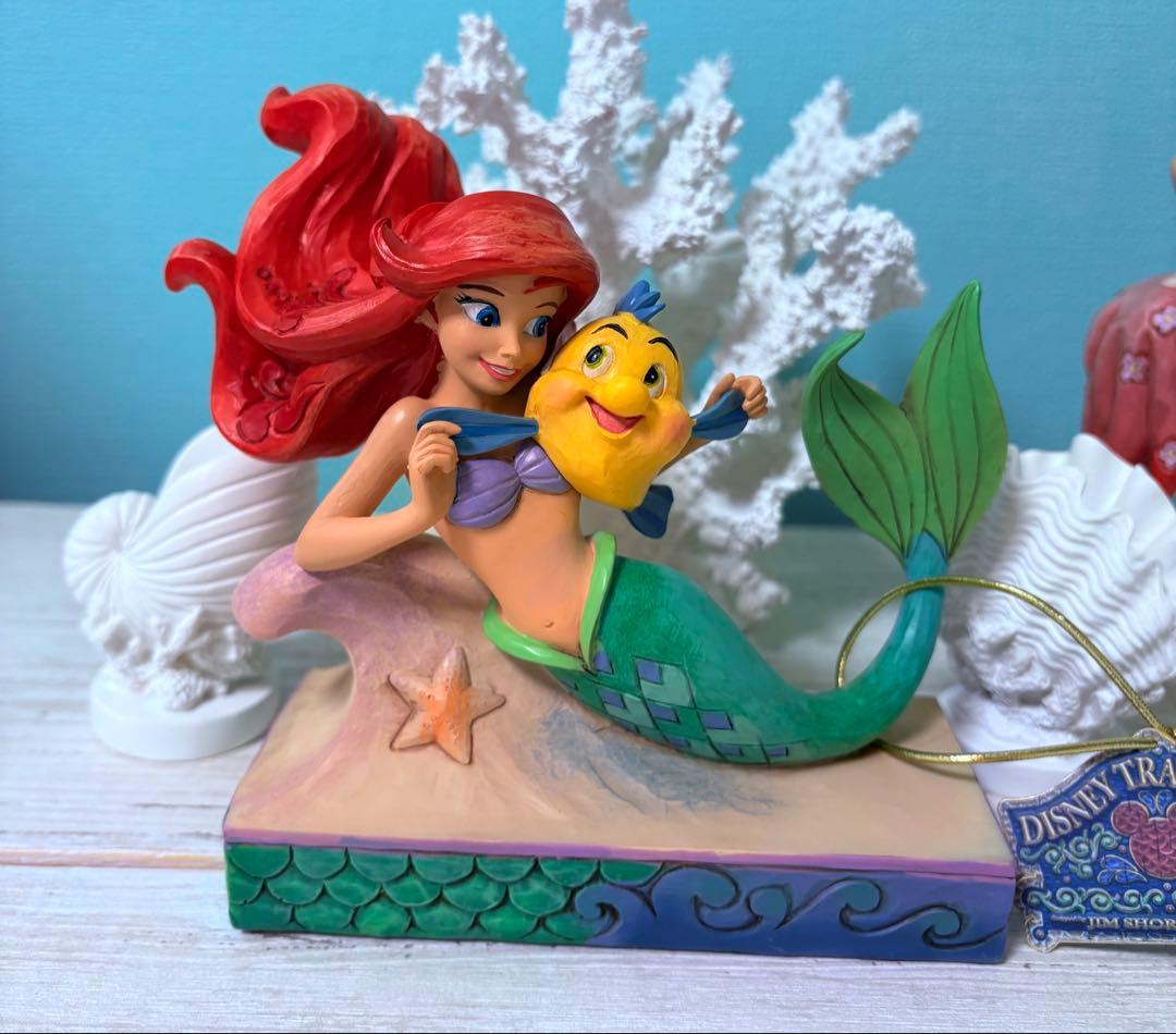 アリエルとフランダー　置物