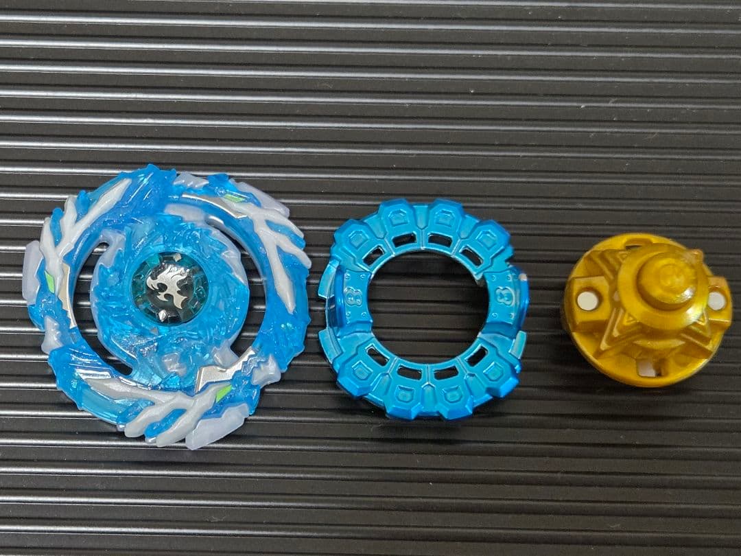 ベイブレードバースト ドレインファブニル.8.NtクリスタルブルーVer.最安値