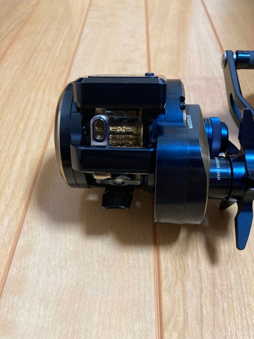 ダイワ　21ソルティガic 300HL-SJ