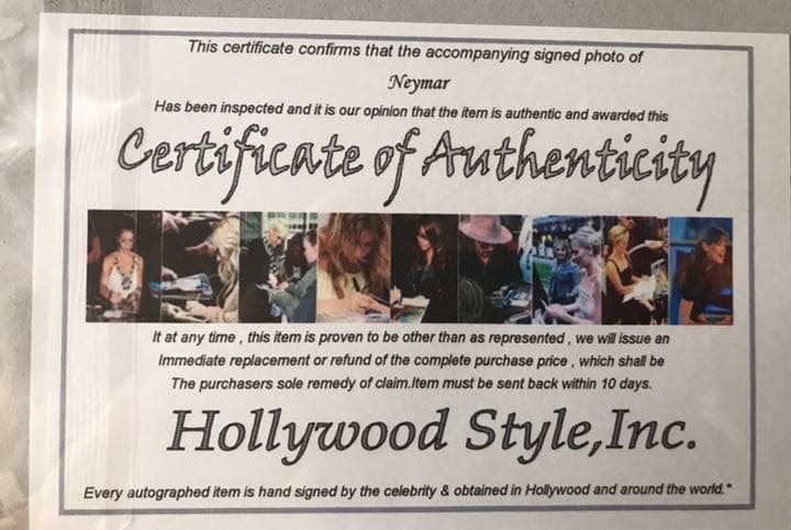 激レア　ネイマール　ユニホーム＆直筆サイン入り写真セット