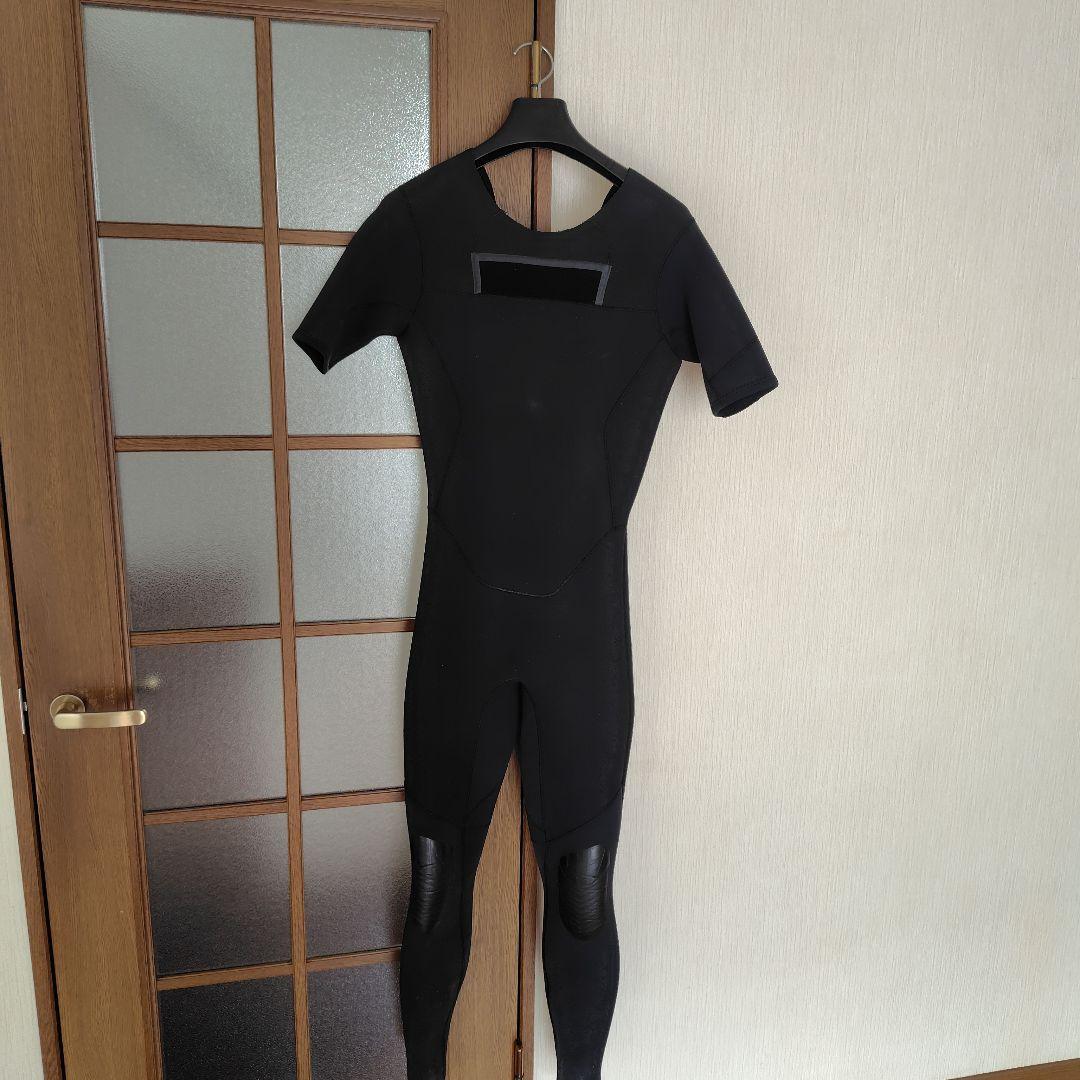 BILLABONG シーガル ブラック 半袖MLサイズ