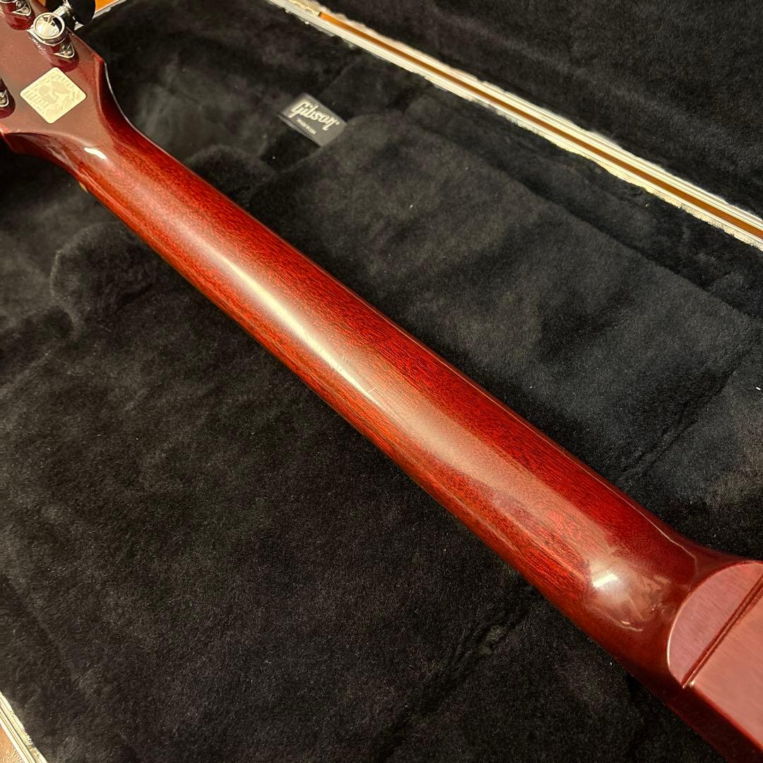 Gibson Les Paul Studio 2015 • G-force付き