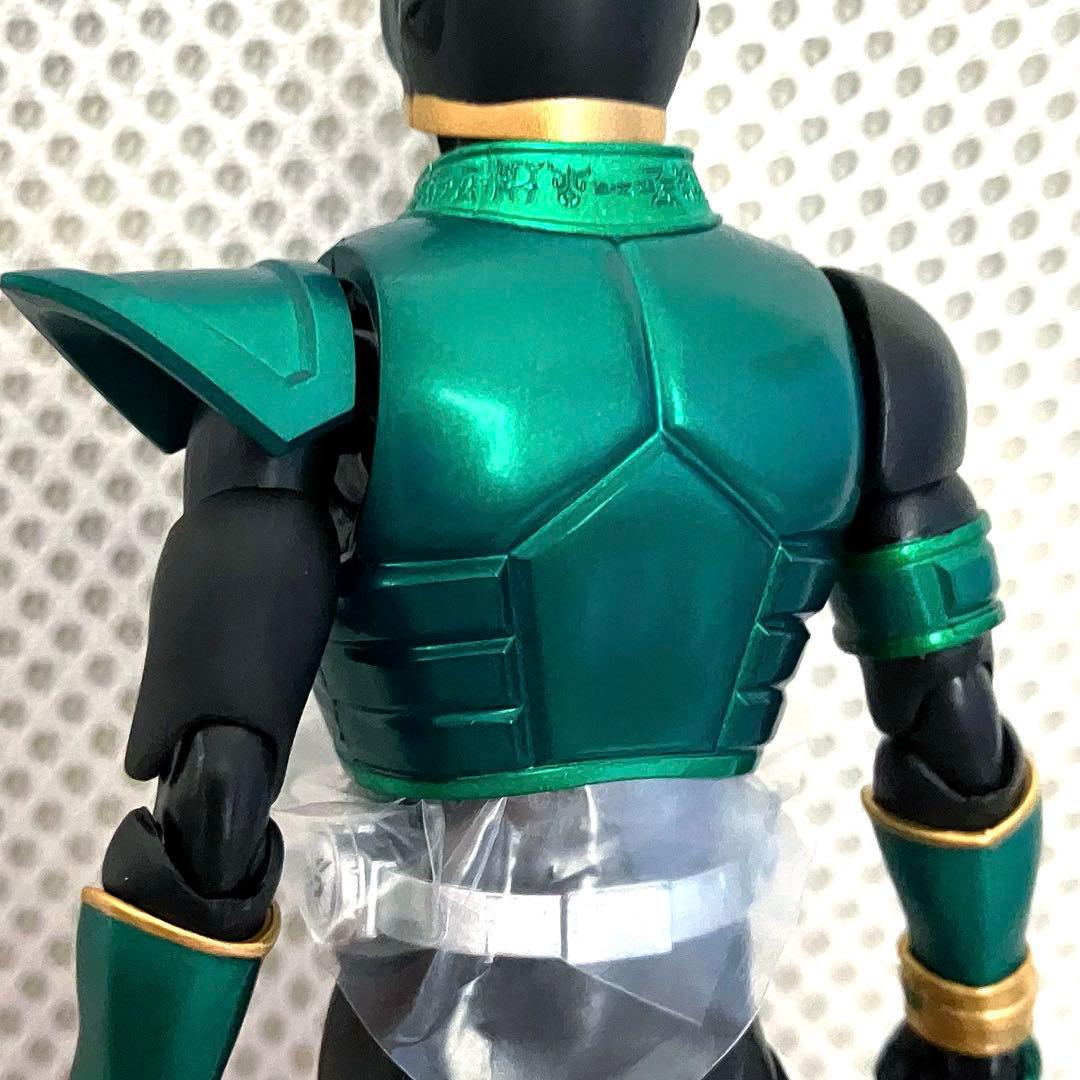 S.H.Figuarts（真骨彫製法） 仮面ライダークウガ 4フォームセット