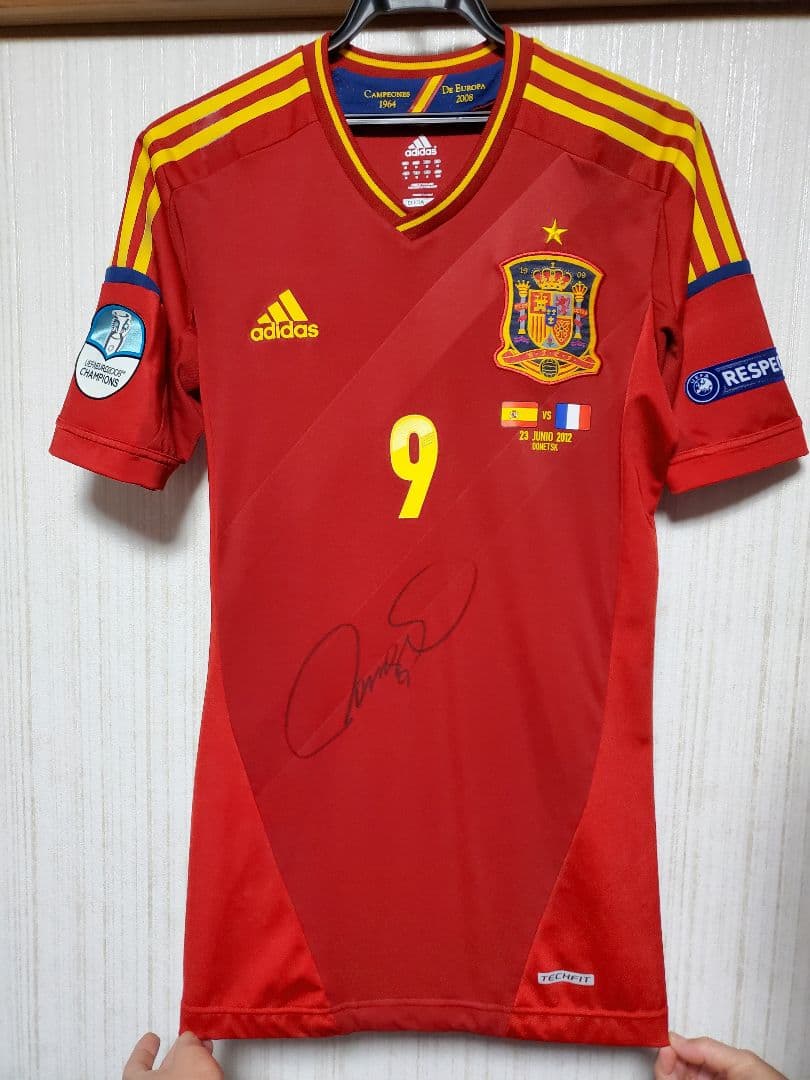 【超希少】★トーレス直筆サイン入り2012ジャージー・スペイン代表★