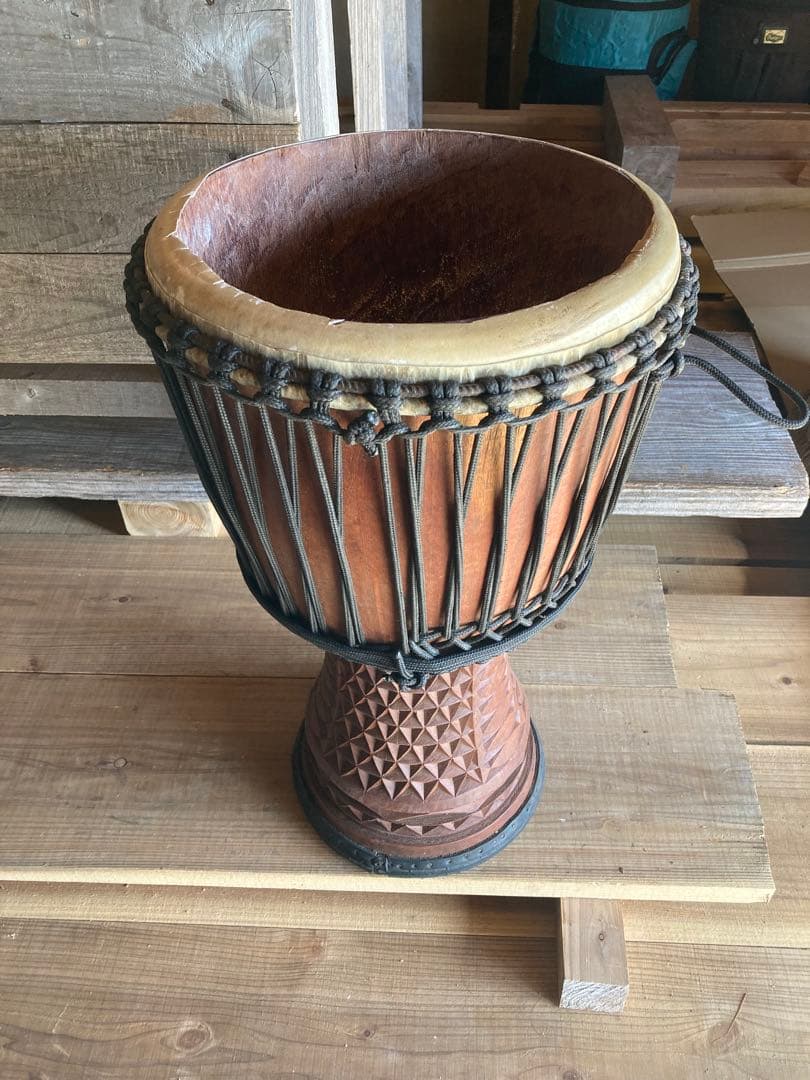 ジャンベ　ギニア　パーカッション