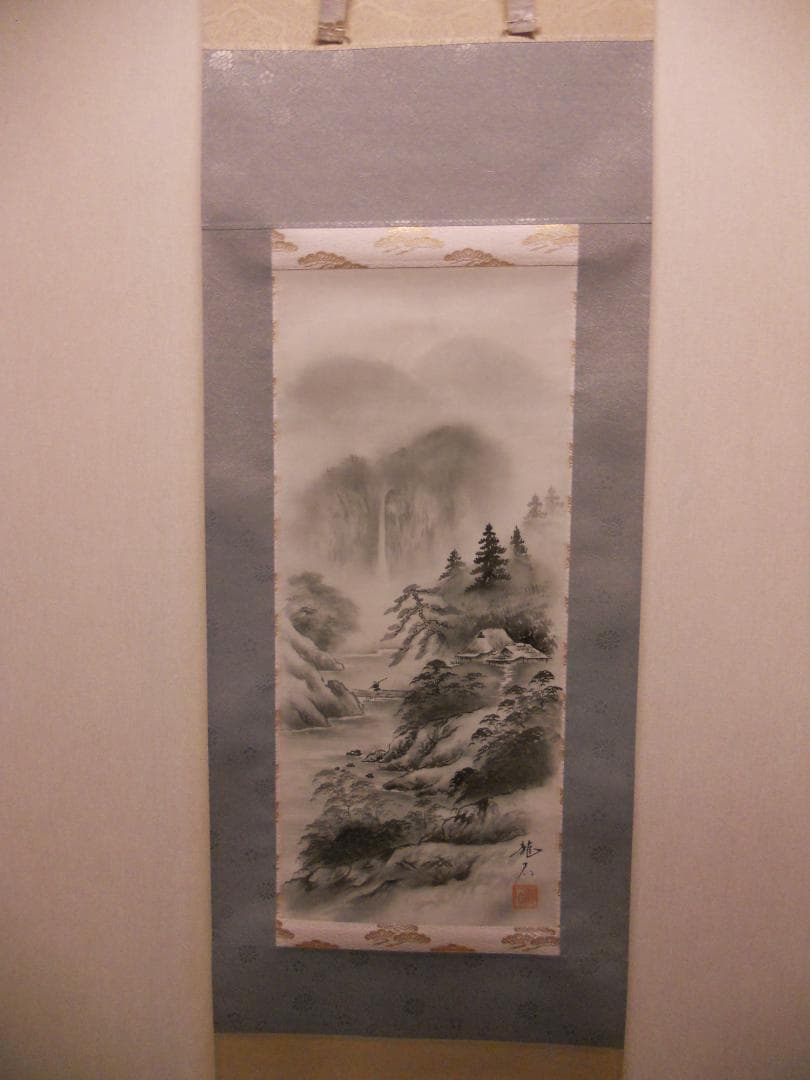掛け軸 宮島龍石 水墨山水 絹本 希少 軸装 茶道具 掛軸 美品 です。