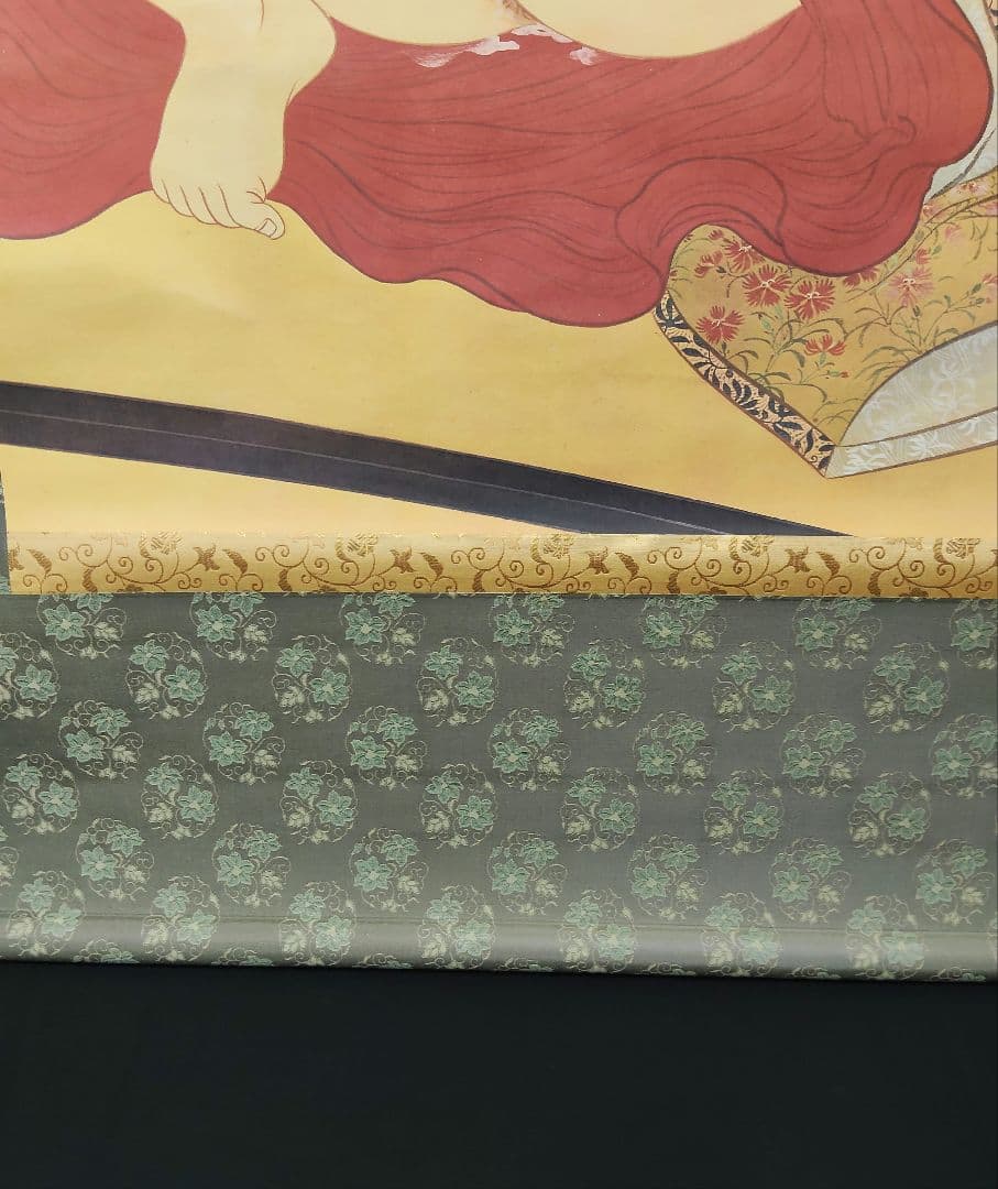 掛軸 絹本 複製工芸画 美人画 桐箱付 伝・葛飾北斎筆