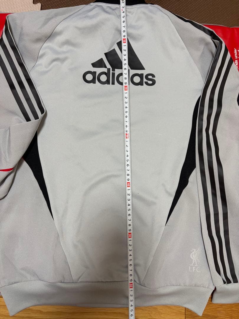 adidas Liverpool ピステ グレー 60/68