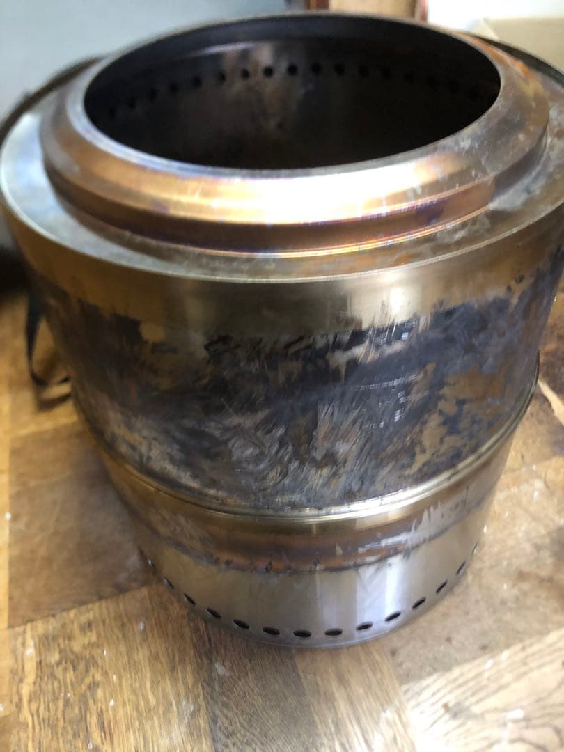 二次燃焼　焚き火台