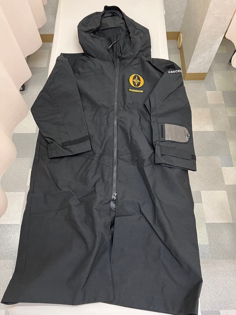 OGASAKAオリジナルウェアデサント製 シェルコート ブラックサイズＯ
