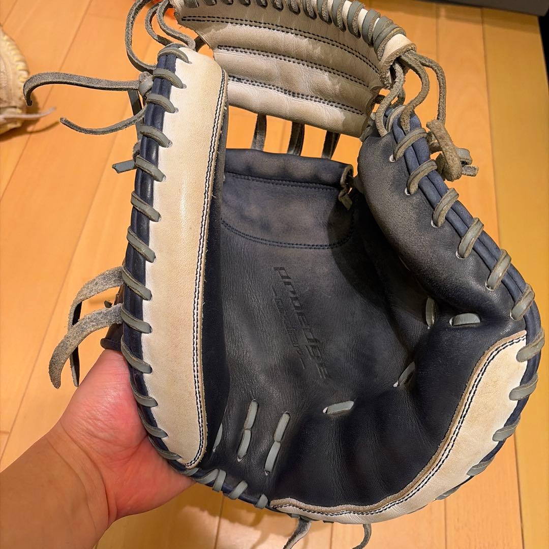 SSK 軟式グローブ ホワイト/ネイビー梅野モデル