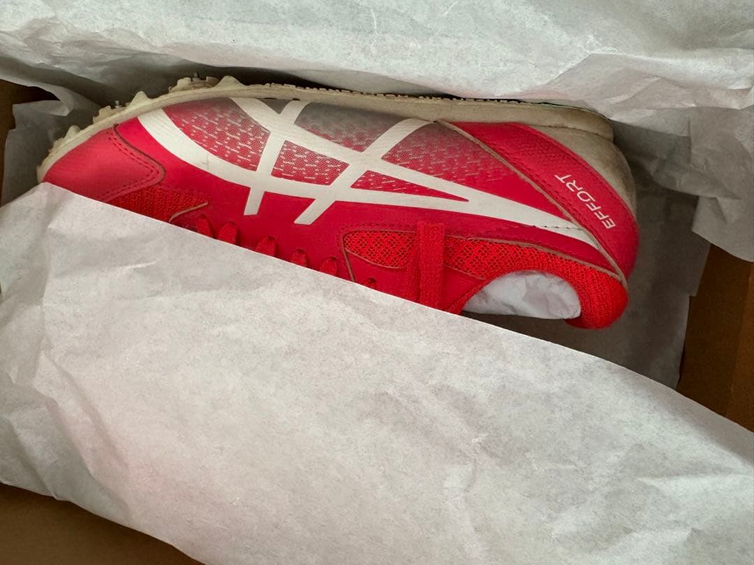 ASICS スパイクシューズ レッド