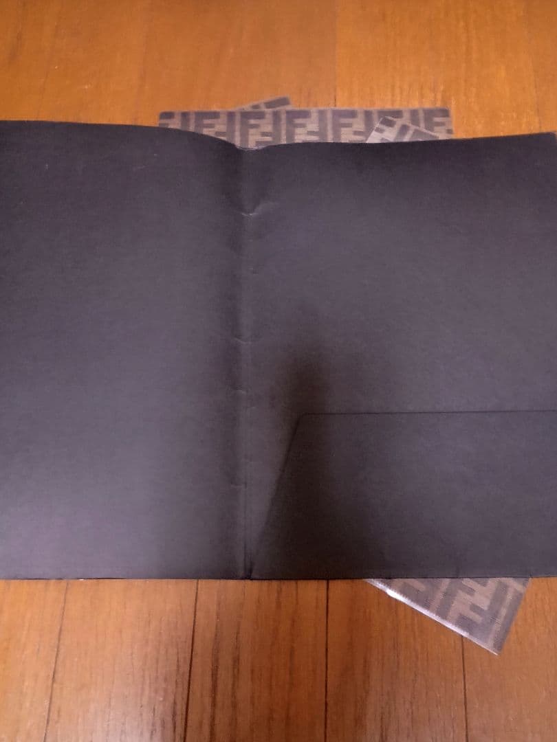 FENDI フェンディ　クリアファイル　3枚　非売品　希少　ノベルティ