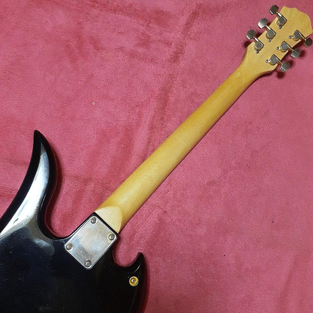 【良・美品】アメーバペイント・hideモデル。モッキンバードエレキギター。