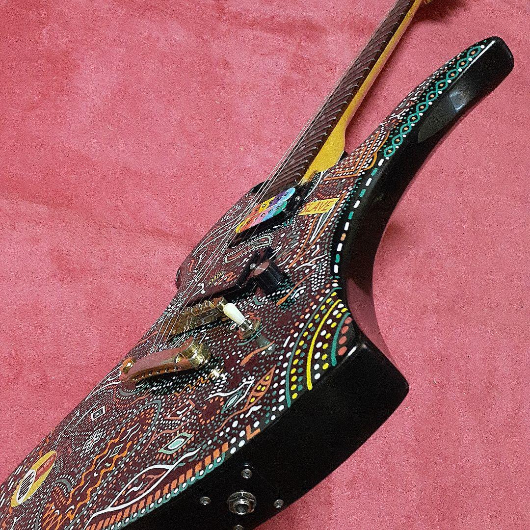 【良・美品】アメーバペイント・hideモデル。モッキンバードエレキギター。