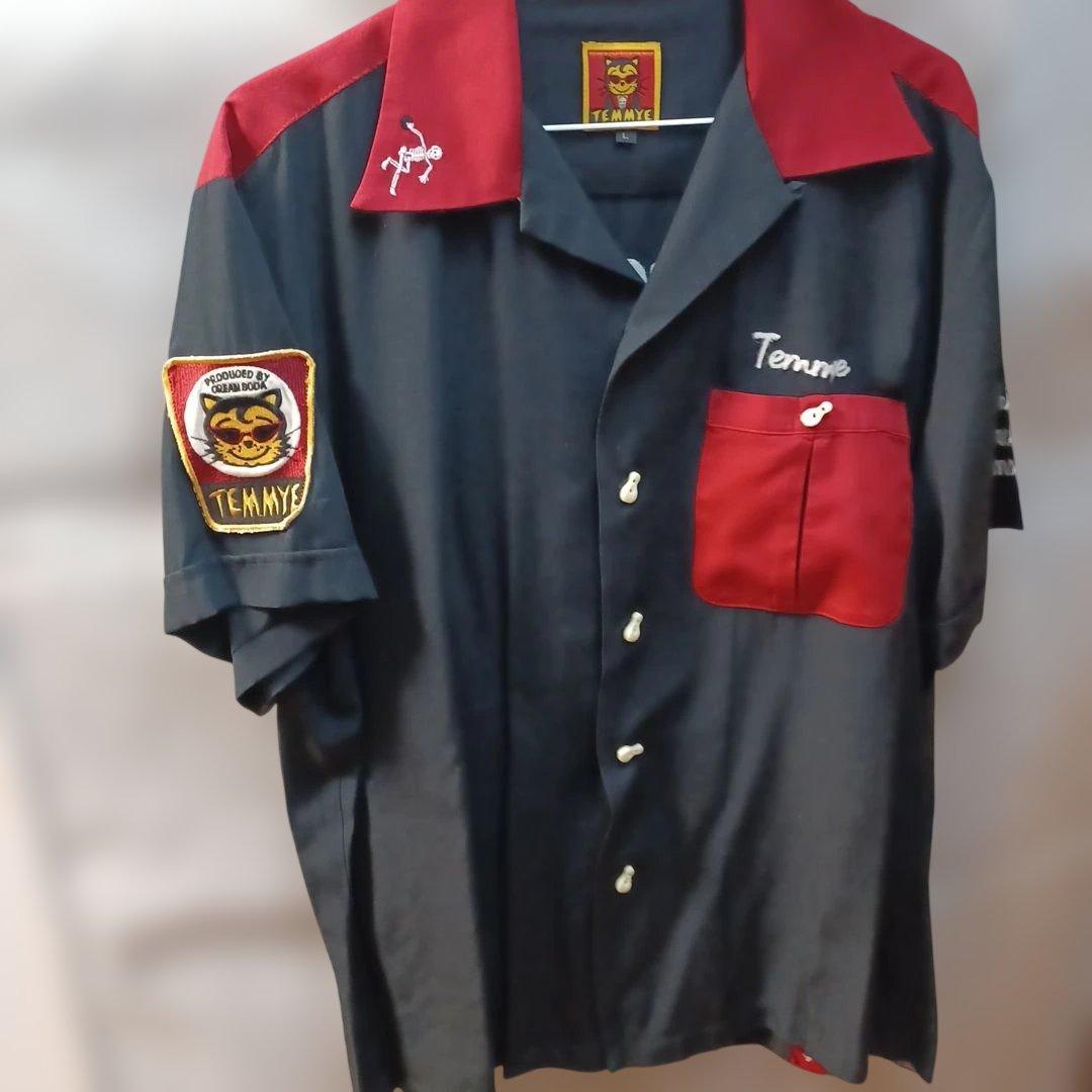 Temmy's ボウリングシャツ 黒/赤