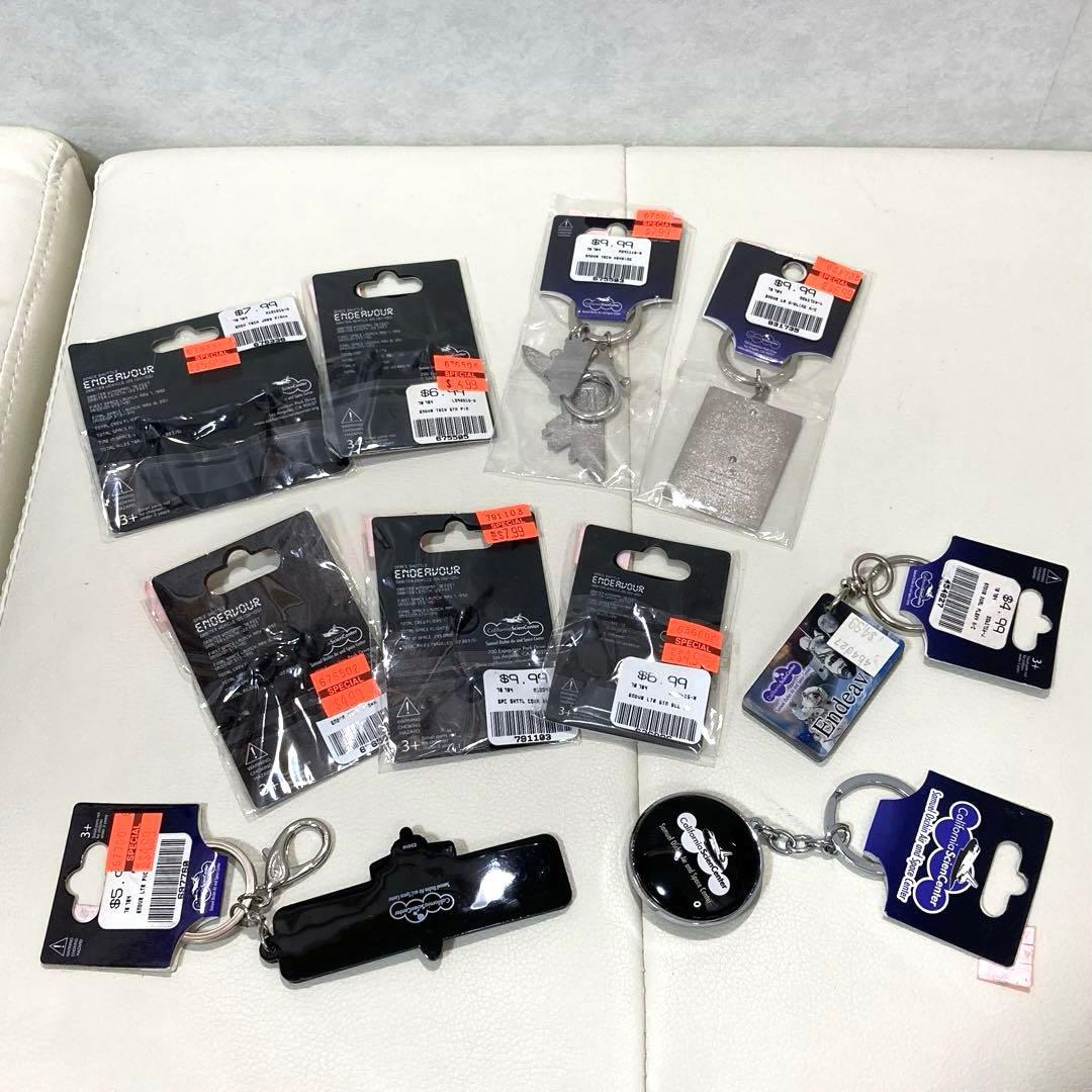 スペースシャトル エンデバー等のピンバッジ＆キーホルダーなど 10点まとめ売り