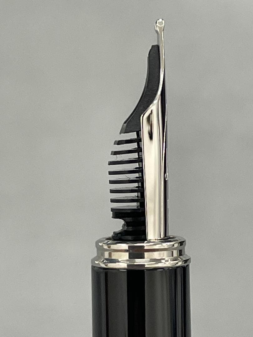 【未使用】ダンヒル ニュージェムライン 万年筆　NVY インクボトル １本