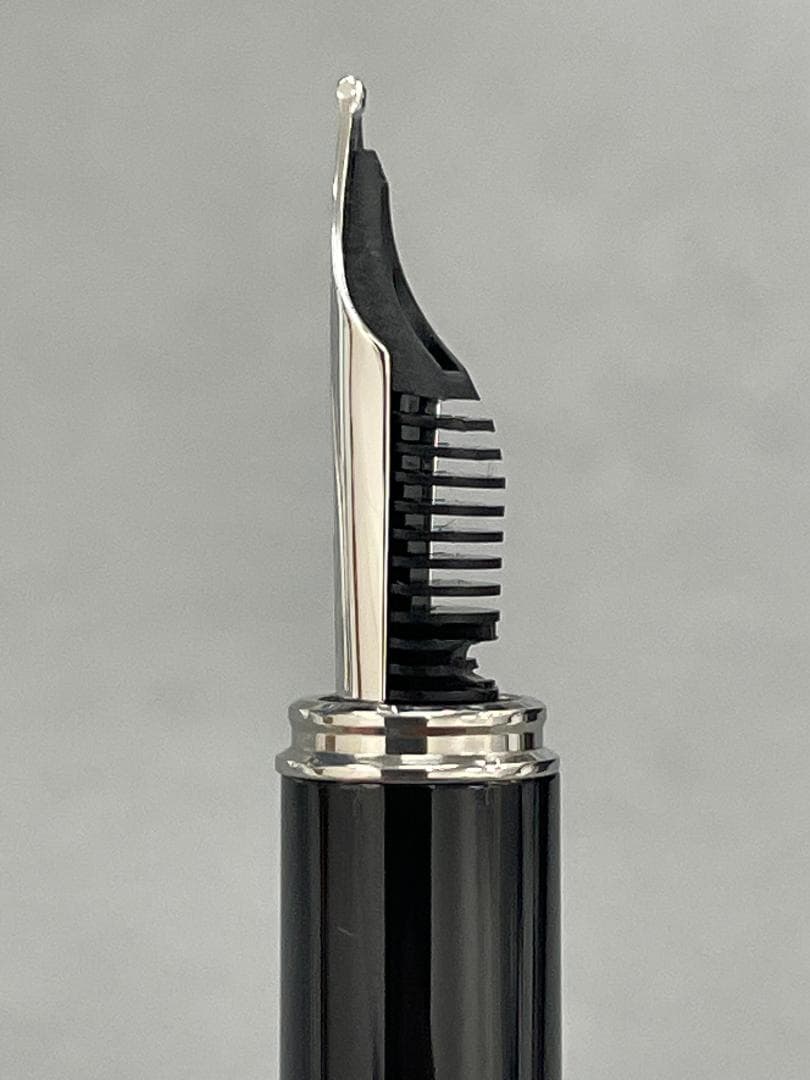 【未使用】ダンヒル ニュージェムライン 万年筆　NVY インクボトル １本