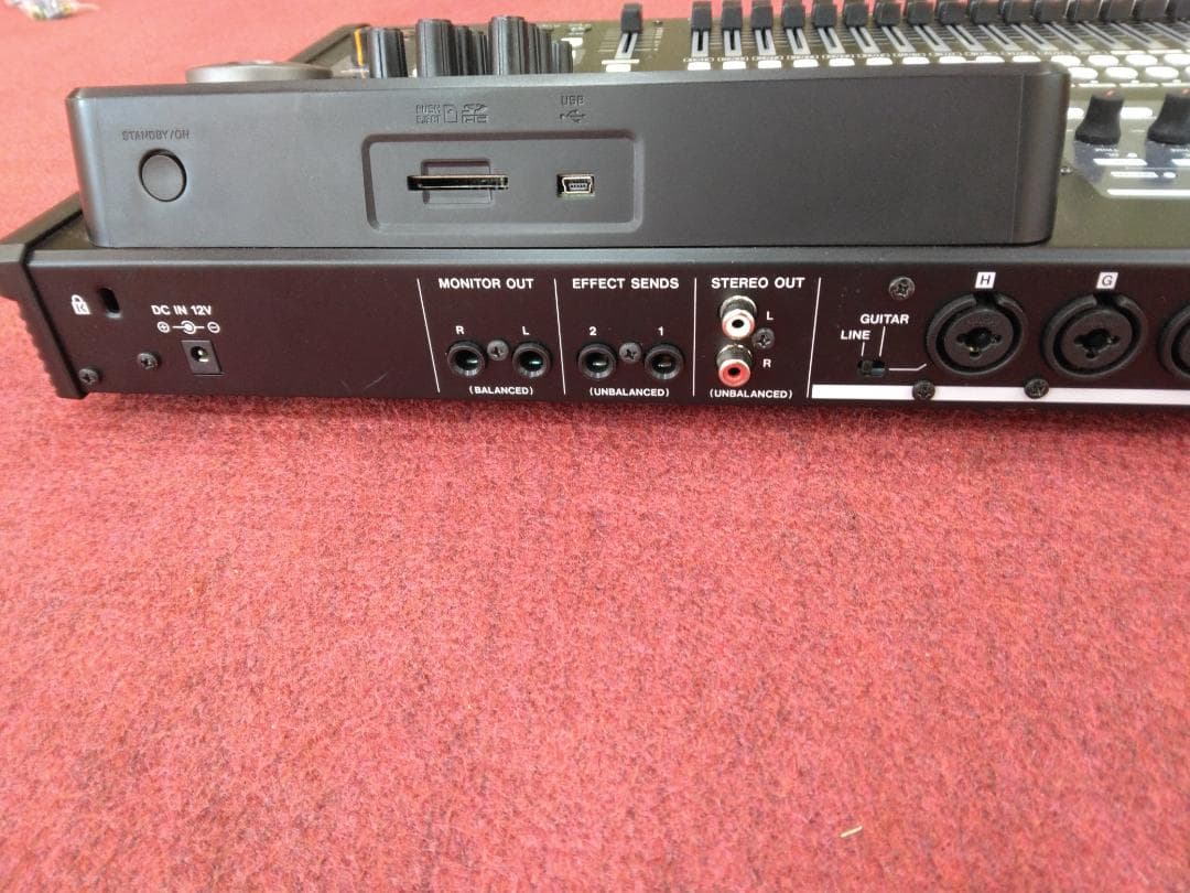 配信機器・PA機器・レコーディング機器 TASCAM DIGITAL PORTASTUDIO DP-32SD