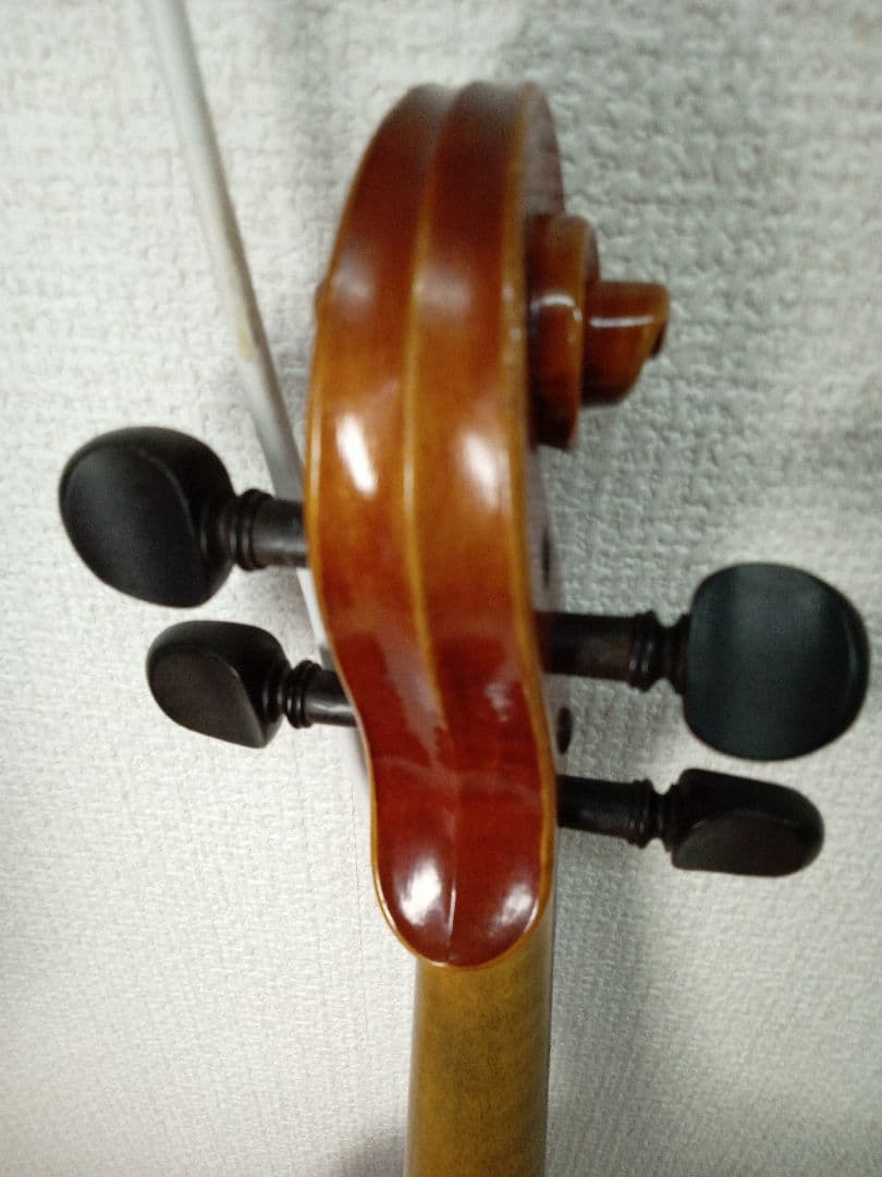 SUZUKIスズキバイオリン 1993年製 木製バイオリン本体 4弦茶色