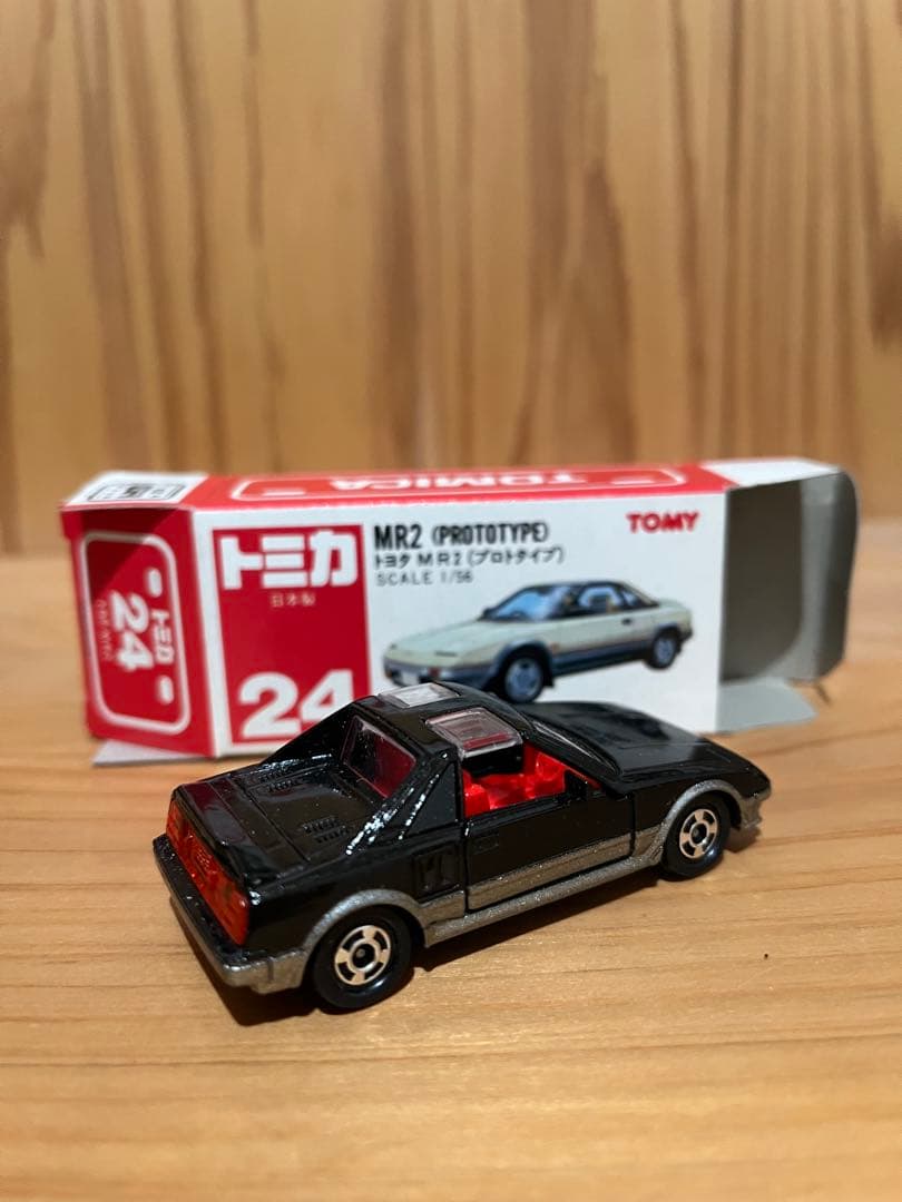 赤箱トミカ24 MR2
