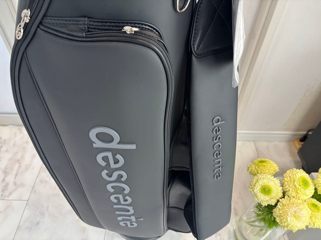 新品！　DESCENTEGOLFブラック キャディバッグ　デサントゴルフ