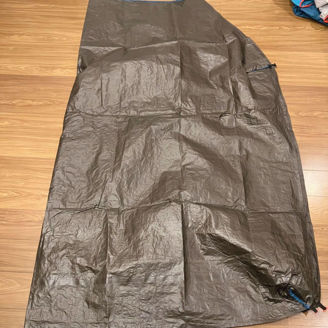 ケシュア　ファミリーテントQUECHUA ARPENAZ FAMILY 4.1