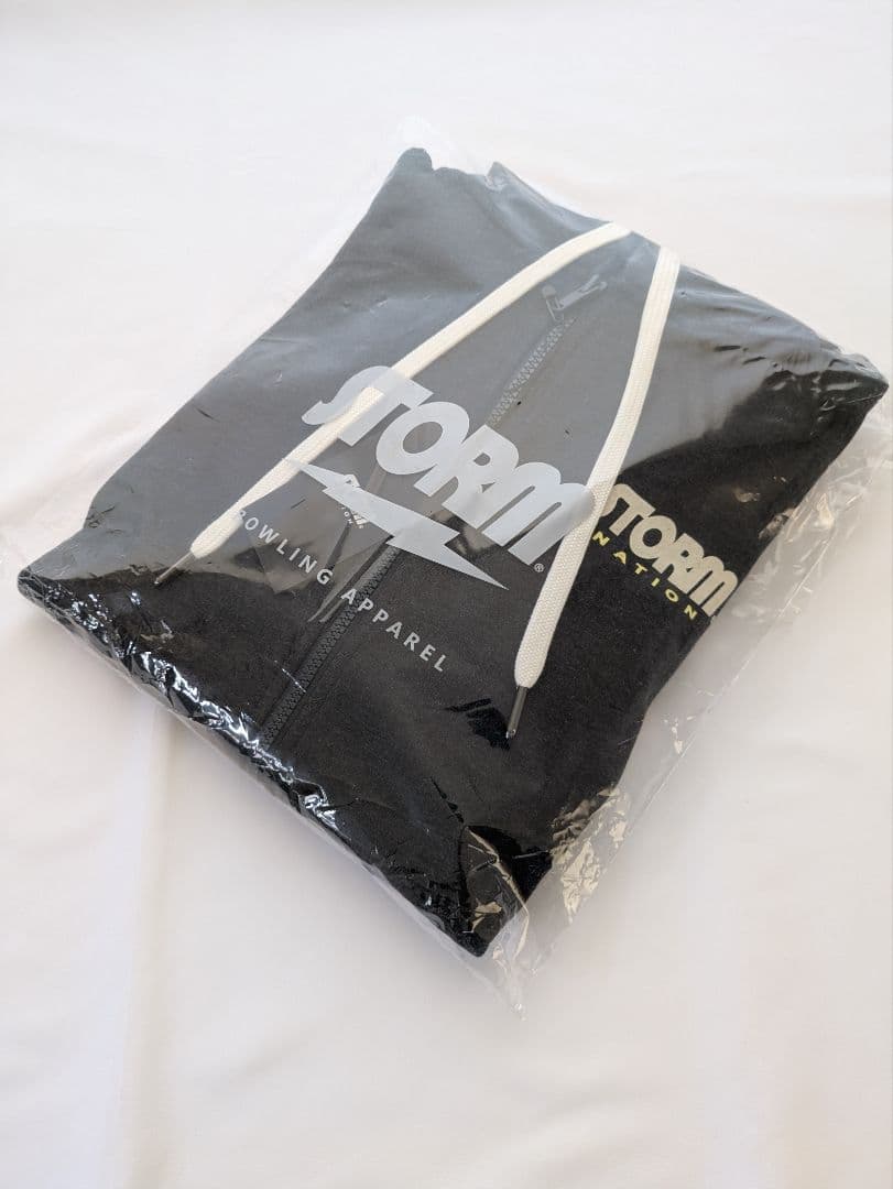 【日本未発売】STORM　ストーム　フルジップフーディー　パーカー　Lサイズ