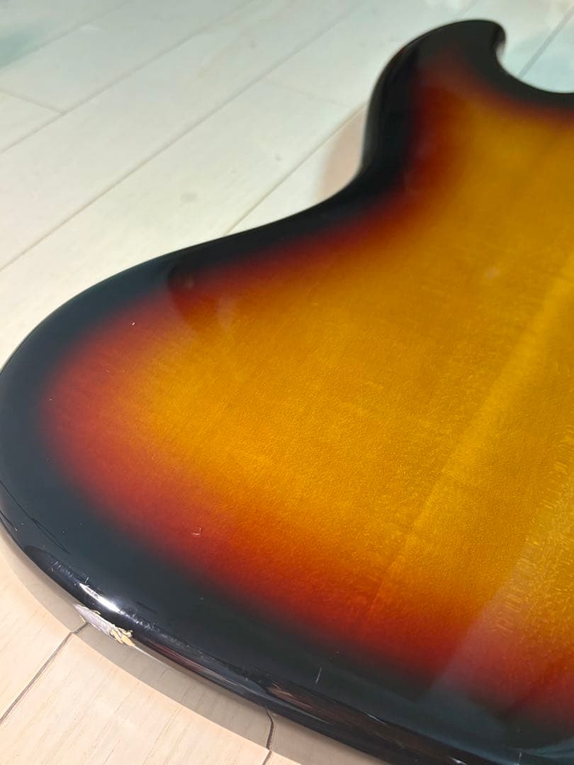 FGN製 JB 4弦 エレキベース サンバースト