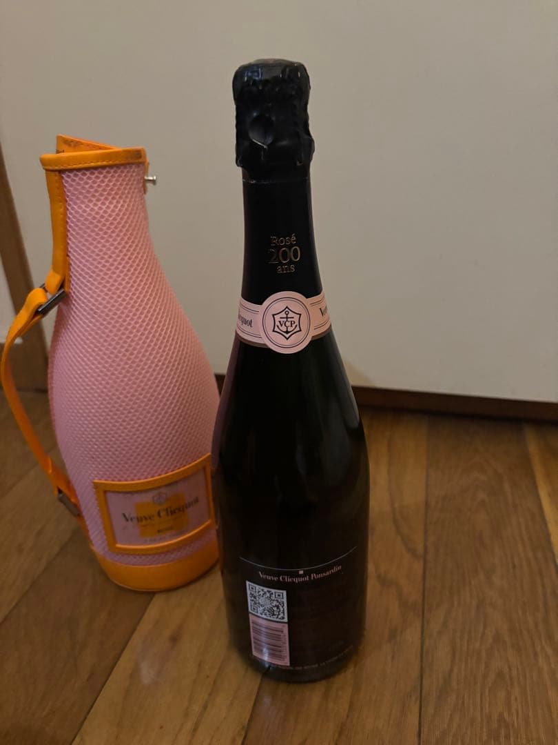Veuve Clicquot ヴーヴ・クリコ 200周年 記念 限定 キャリア付