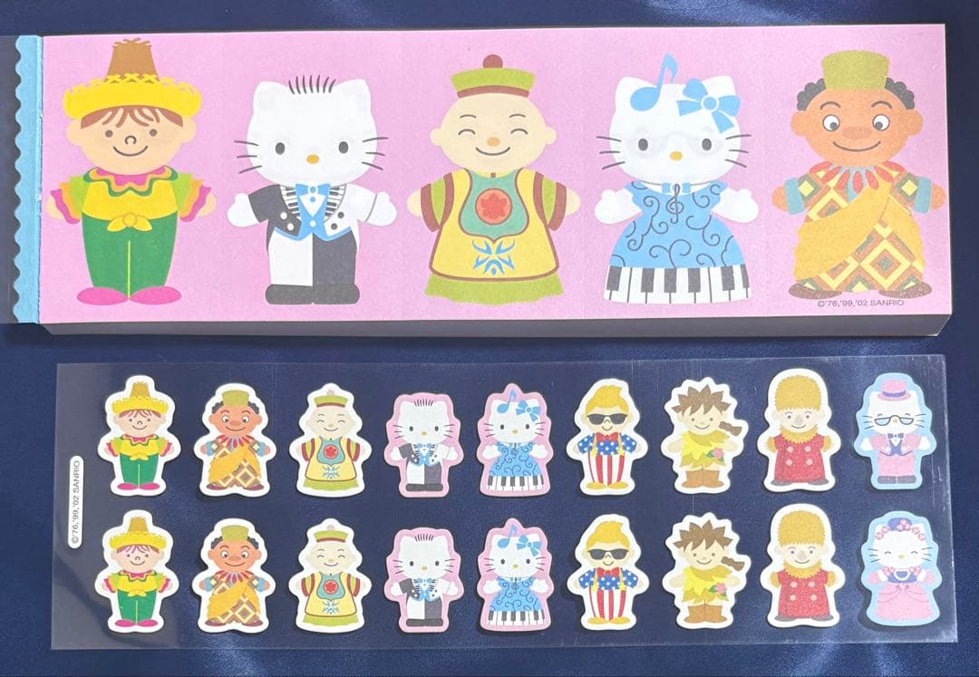 サンリオ　ハローキティ　キティ　メモ帳　2002年製　シール付き　当時物　レア