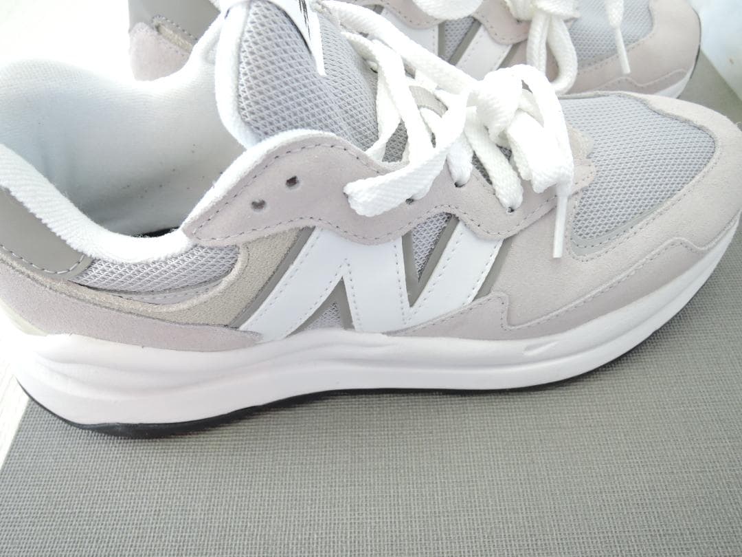 ニューバランス725 シルバー 27㎝