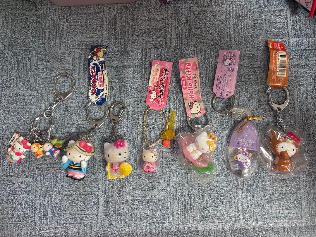 ハローキティ ご当地キティ セット売り　おまけつき！