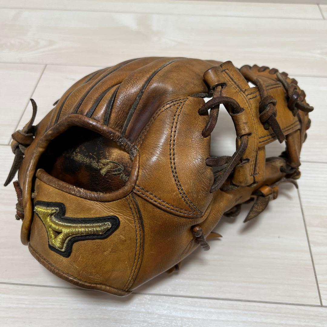 パ*ン様 ミズノプロ硬式内野手用グローブ